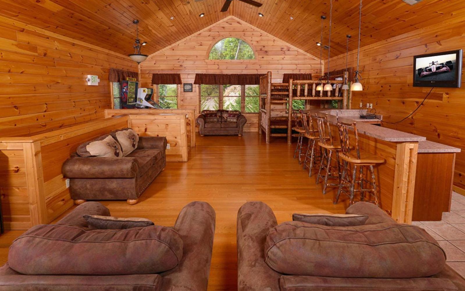 Nine-Bedroom Villa