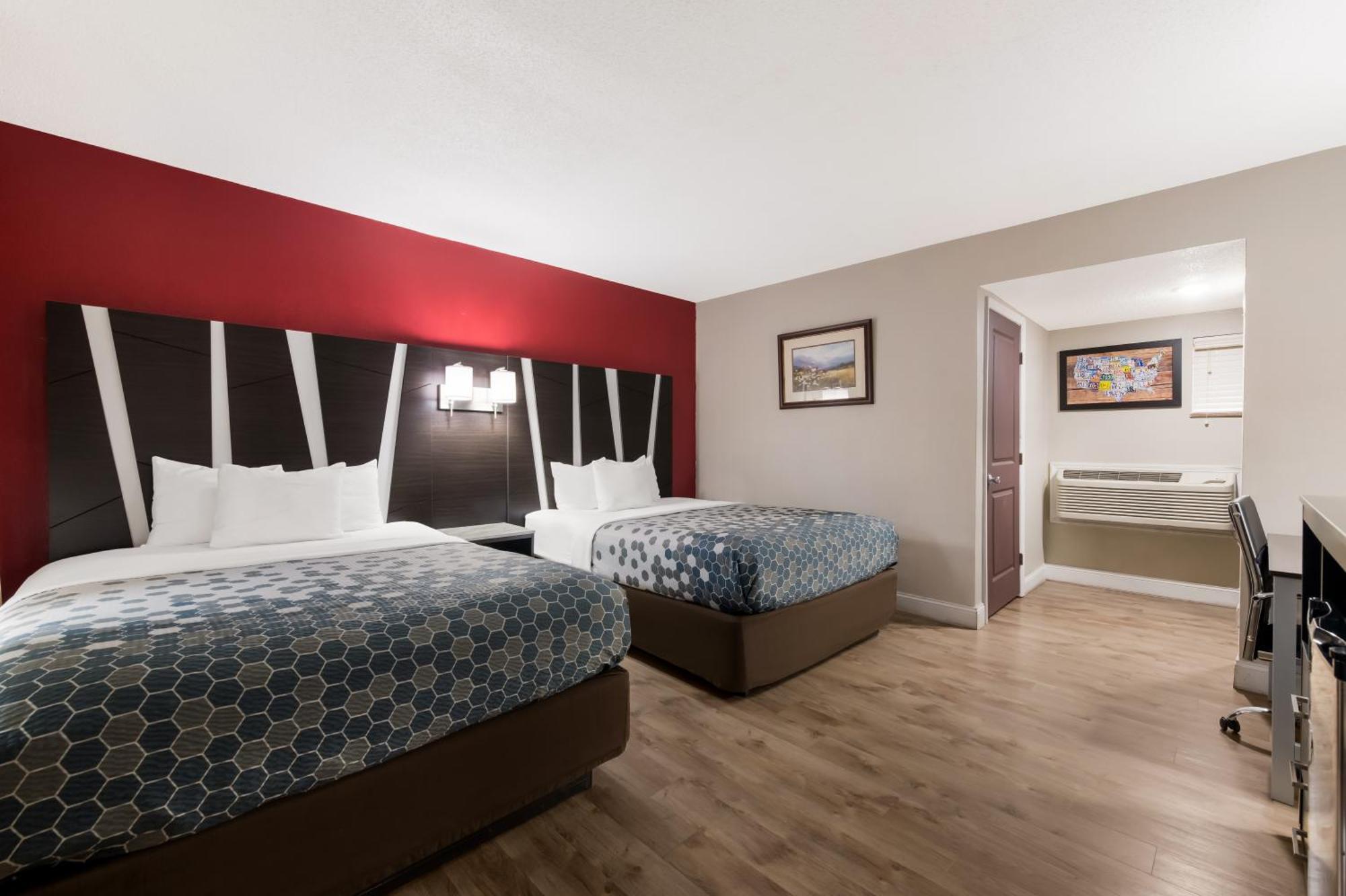 Queen Room with Two Queen Beds - Accessible/Non Smoking,1663761330:JPEG