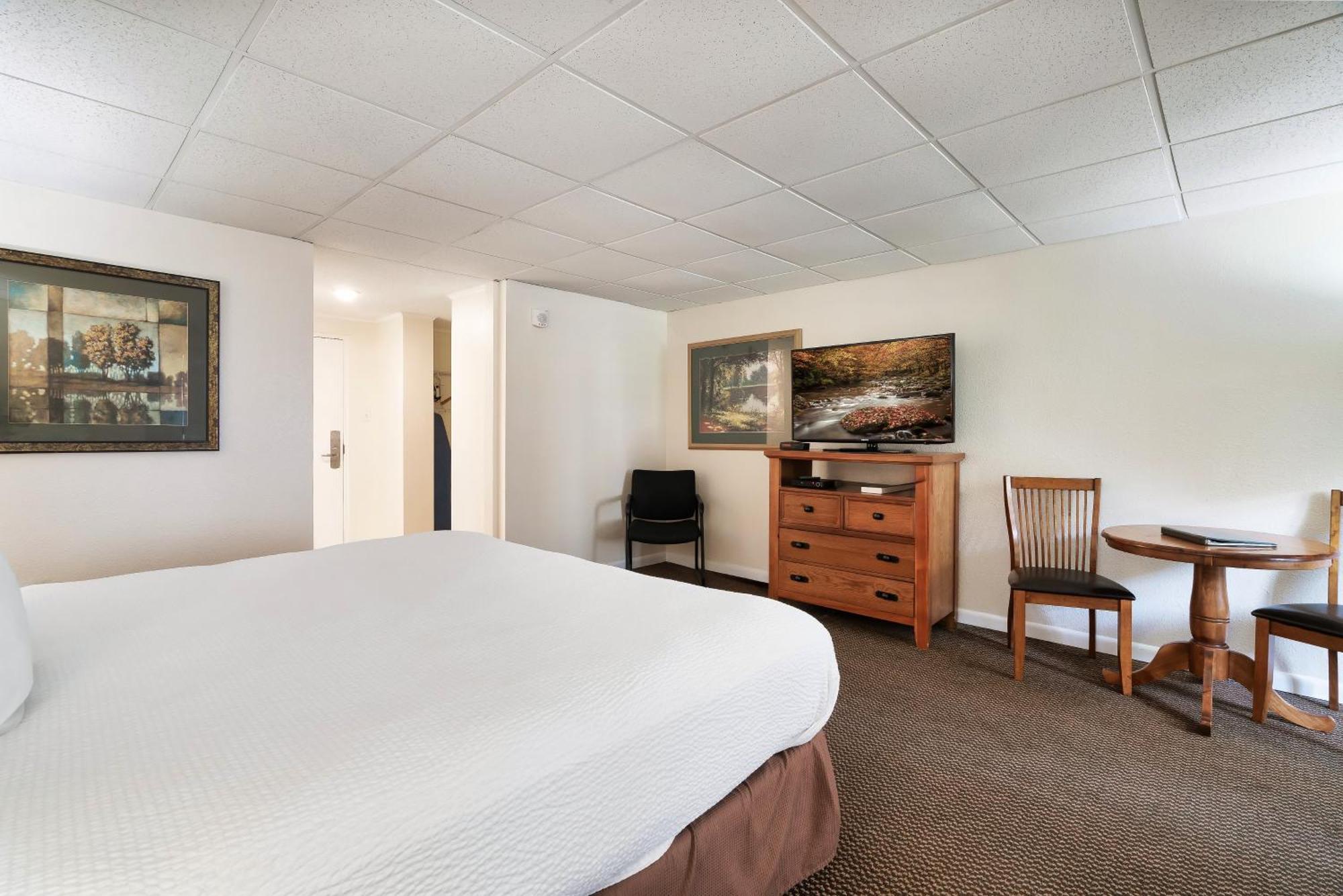 GTVH Standard King Room