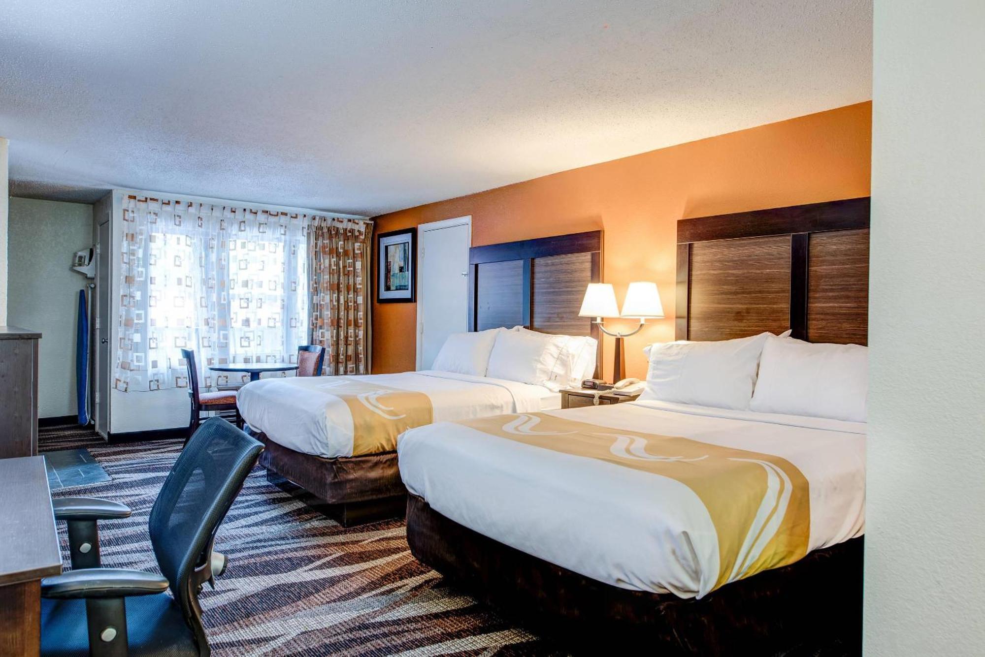 Queen Room Two Queen Beds Non-Smoking