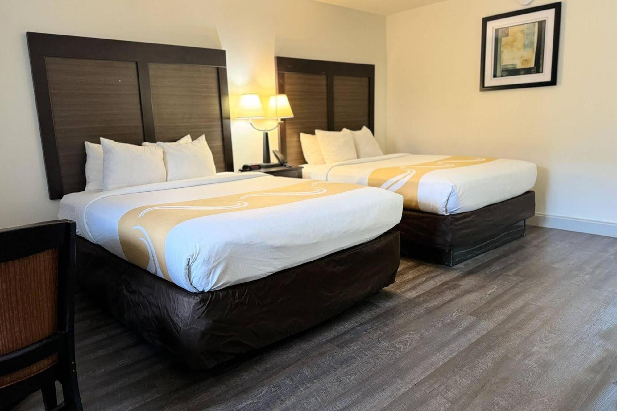 Queen Room Two Queen Beds Non-Smoking