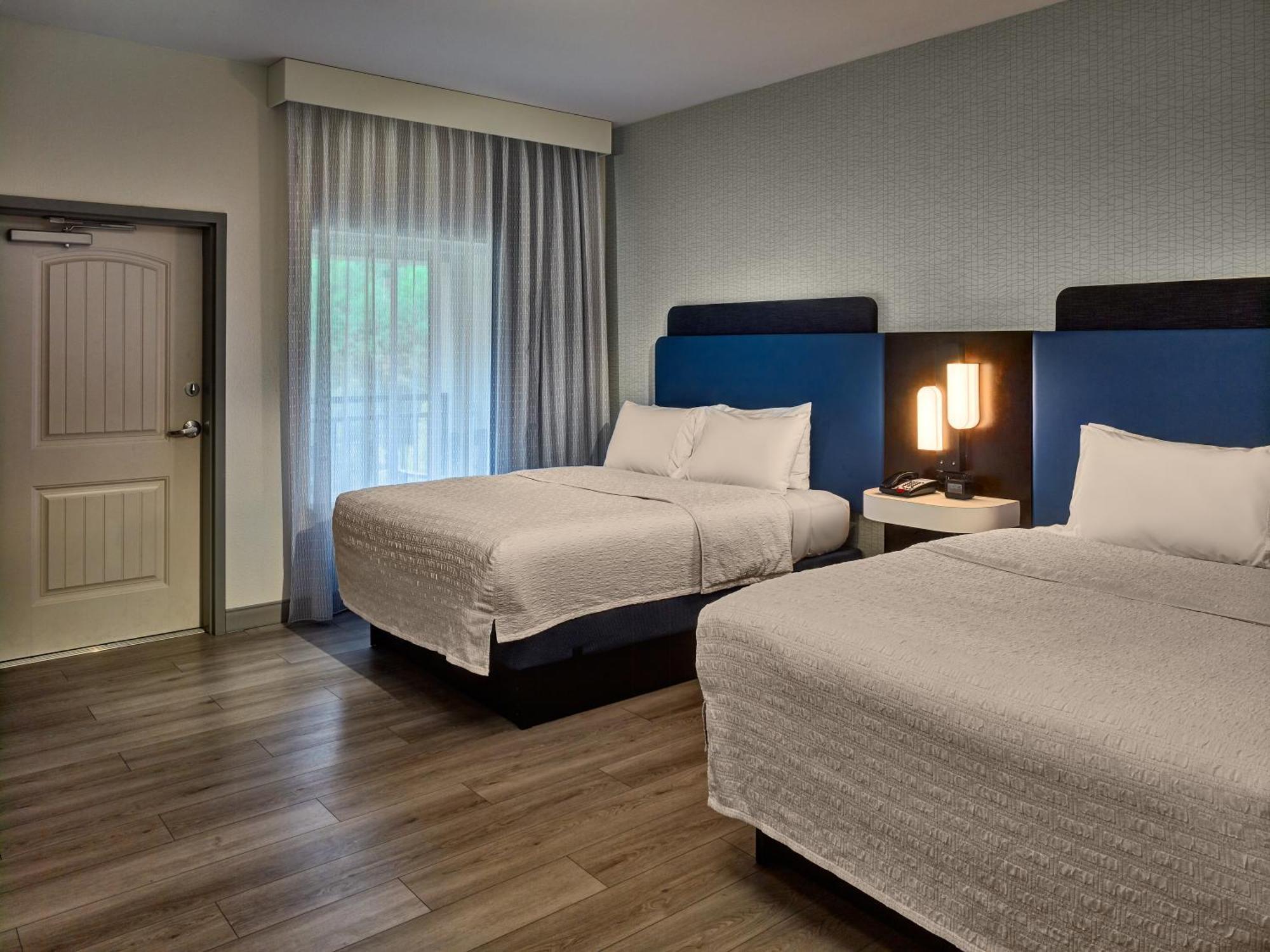 Queen Studio Suite Two Queen Beds Mobility Access or Non-Smoking