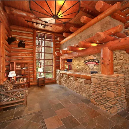 Bearskin Lodge On The River-2