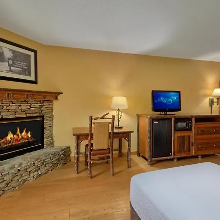 Old Creek Lodge-2