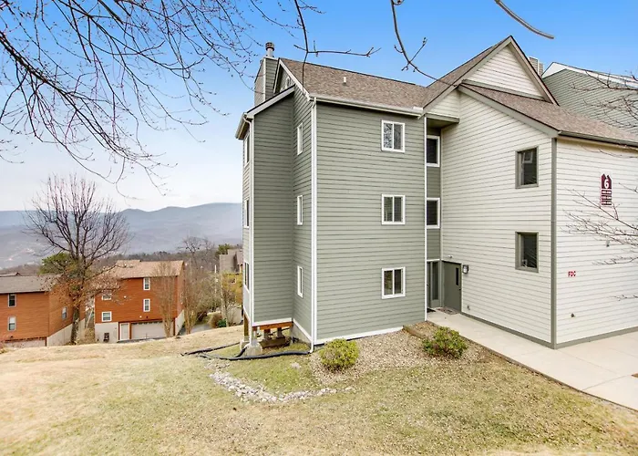 Gatlinburg Summit Condo #6208